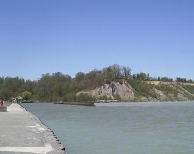 Port Bruce - looking back from the pier